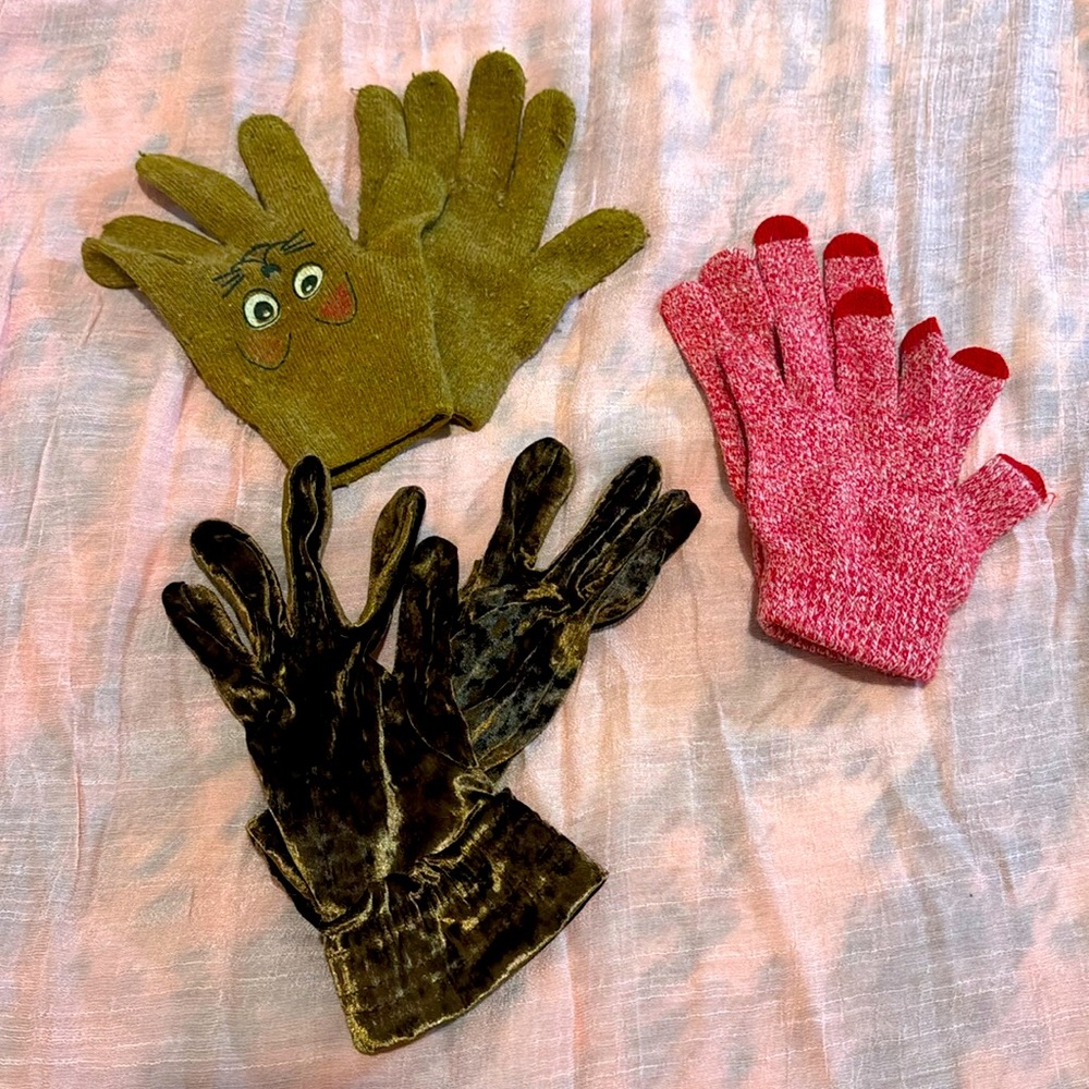 Women’s gloves